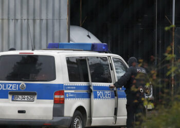 Graue Armee Fraktion oder: kann man Verräter verraten?