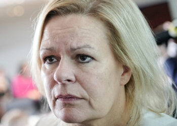 Großrazzia bei "Reichsbürgern": Wenn das Lachen im Halse stecken bleibt