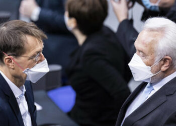 Kubicki zählt Lauterbach an: "Glaube nicht, dass er ganze Legislaturperiode im Amt bleibt"