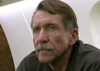 Liveticker Ukraine-Krieg: DVR meldet weiteren Beschuss von Donezk – Eine Frau verletzt