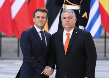 Macron, Blinken, Orbán – Spielräume für Verhandlungen im Ukraine-Konflikt