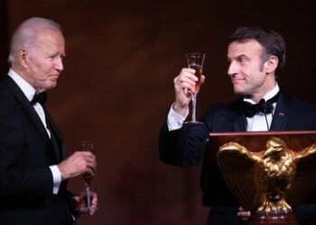 Macron beklagt "Desynchronisation" der Beziehungen zwischen Europa und USA