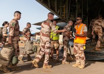 Nach fast einem Jahrzehnt erfolgloser Einflussnahme verbietet Mali von Frankreich unterstützte NGOs