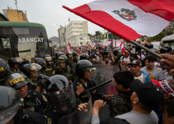 Peru nach Putsch gegen Präsidenten – Wird sich die Bevölkerung mobilisieren für ihre Interessen?