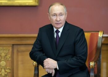 Putin unterzeichnet Dekret über Gegenmaßnahmen zur Preisobergrenze für russisches Öl