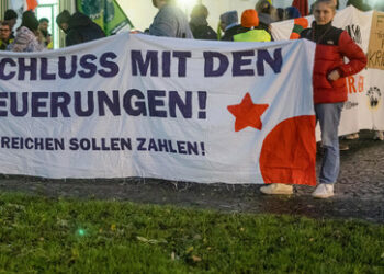 Reallohnverlust: Unternehmen erzielen Gewinne auf Kosten der Inflation trotz Lohnentwertung