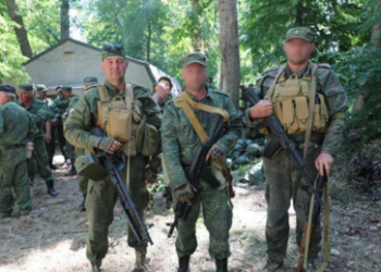 Russische Freiwillige: "Ergeben würde sich niemand – für den Fall trägt jeder eine Handgranate"