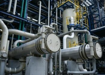 Russland: Explosion und Brand in Raffinerie – zwei Tote