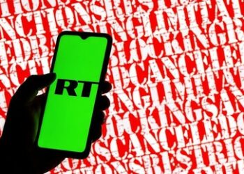 US-Senator Chris Murphy lügt über Budget und angebliche Dominanz von RT im Informationsraum