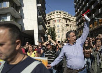 Weltweit "eklatanter" Rückgang der Löhne: UNO und ILO warnen vor sozialen Unruhen