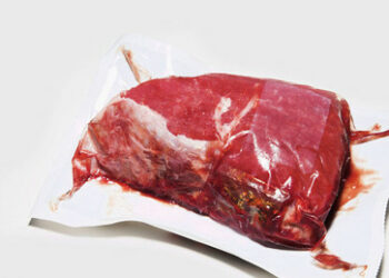 "Blut-Päckchen" an ukrainische Botschaften sollen von Tesla-Händler in Sindelfingen stammen