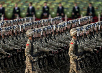 China führt hybride uneingeschränkte Kriegsführung, um die USA zu untergraben: Sicherheitsexperte