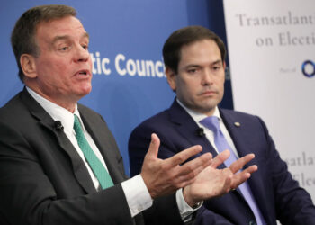 Sens. Rubio und Warner machen Alarm wegen der wirtschaftlichen Bedrohung durch die KPCh