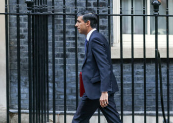 Aufräumen im "Tory-Sumpf" – Britischer Premierminister Sunak feuert Tory-Generalsekretär