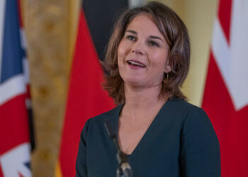 Baerbock gegen Waffenruhe über Weihnachten in der Ukraine