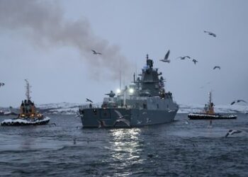 Begleitschiff der "Admiral Gorschkow" rettet Franzosen aus Seenot im Atlantik