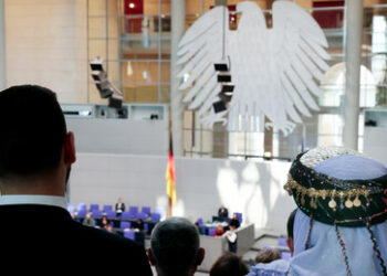 Bundestag erkennt Verbrechen gegen Jesiden als Völkermord an