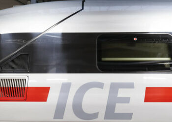 Deutsche Bahn will Abschaffung der Maskenpflicht und erzwingt sie dennoch