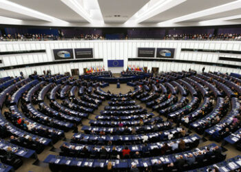 EU-Parlament fordert Sondergerichtshof gegen Russland und Weißrussland