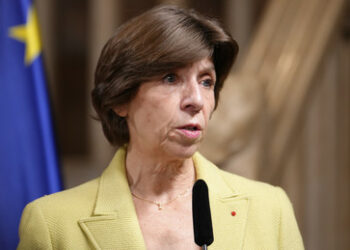 Französisches Außenministerium: Kontakt zu Russland für dauerhaften Frieden notwendig