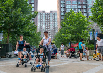 Für mehr Geburten: Chinesische Provinz hebt Beschränkungen für Anzahl der Kinder pro Familie auf