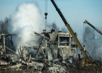 HIMARS-Angriff auf Makejewka zu Silvester – Dutzende russischer Mobilisierter kommen ums Leben