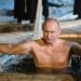 Heiliges Eisbaden in Russland: Putin nimmt traditionelles Bad in Eisloch