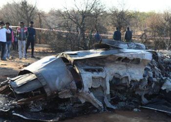 Kampfjets stürzen bei Übungen in Indien ab – Ein Pilot tot