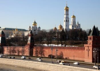 Kreml sieht Risiko einer anhaltenden "schrecklichen Periode" aufgrund Fehler des Westens