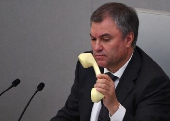 Lieferung westlicher Angriffswaffen an Kiew: Duma-Vorsitzender warnt vor "globaler Katastrophe"