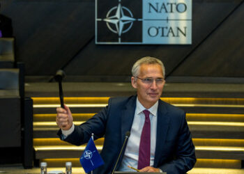 NATO: Verteidigungsausgaben sollen steigen
