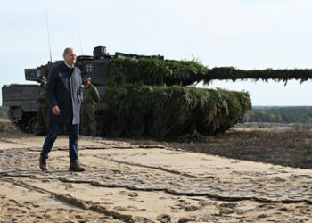 Peskow warnt: Panzerlieferungen werden für Beziehungen zu Deutschland Folgen haben