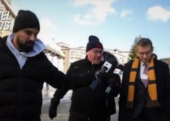 Pfizer-Chef Bourla flüchtet in Davos vor Journalisten – und schweigt zu unangenehmen Fragen