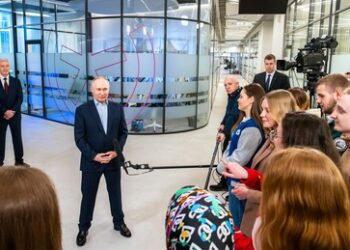 Putin über Österreich und Deutschland: "USA sind nach wie vor Besatzungsmacht"