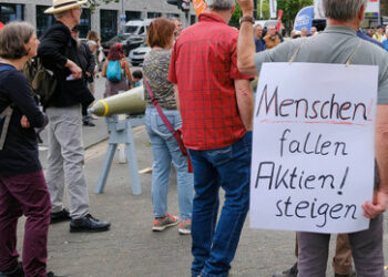 Rekordhoch der Aktien: Rüstungskonzern Rheinmetall als Gewinner des Ukraine-Kriegs