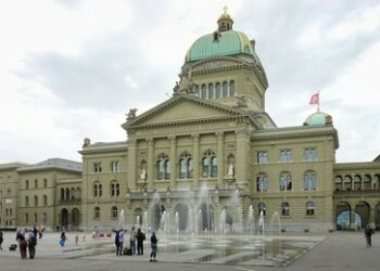 Schweiz will Weitergabe von Waffen an Ukraine erleichtern