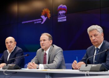 "Nicht am Blut der anderen verdienen" – Wiktor Medwedtschuk analysiert den Ukraine-Konflikt