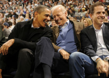 "Russische Desinformation"? Ex-US-Geheimdienstmitarbeiter räumt Falschaussage zu Biden-Laptop ein