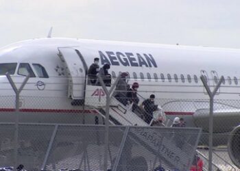 "Unsolidarisch in mehrfacher Hinsicht": Berlin schiebt Arbeit mit Ausreisepflichtigen auf Länder ab