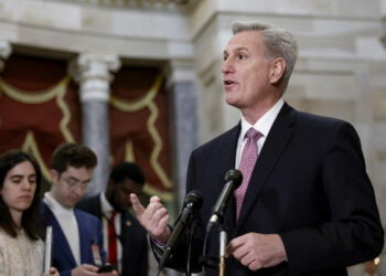 McCarthy fordert Geheimdienst-Briefing über chinesischen Spionageballon