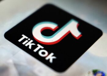 Sen. Warner äußert ernste Besorgnis über das nationale Sicherheitsrisiko von TikTok