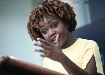 Das Weiße Haus sagt, dass es als Reaktion auf den chinesischen Spionageballon „alle Optionen auf dem Tisch hält“.