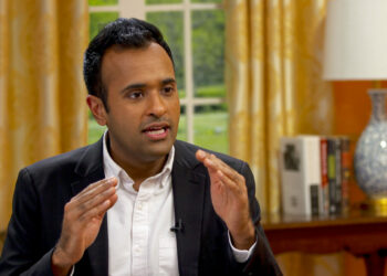 Vivek Ramaswamy antwortet Kritikern und skizziert die Vision 2024 in Iowa