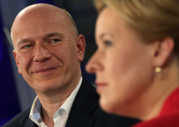 Berlin-Wahl: CDU gewinnt klar – Historisch beispiellose Schlappe für SPD