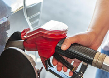 EU-Sanktionen gegen russisches Erdöl verunsichern Markt