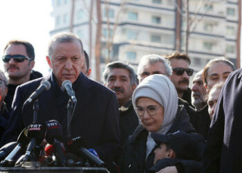 Erdoğans Prüfungen 2023 – Teil 1: Katastrophenhilfe für die Türkei vs. Militärhilfe für die Ukraine