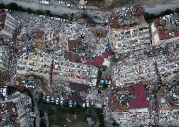 Experten: Beben in der Türkei wird zu neuen Erdstößen in weit entfernten Gebieten führen