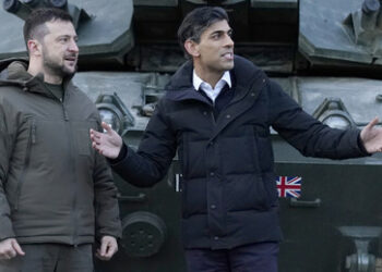 Medien: Kiew und London besprechen Pläne zur Produktion britischer Waffen in der Ukraine