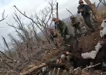 Menschlichkeit im Schützengraben? Was die westliche Propaganda verschweigt