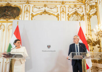 Österreich und Ungarn brüskieren EU-NATO-Kriegstreiber